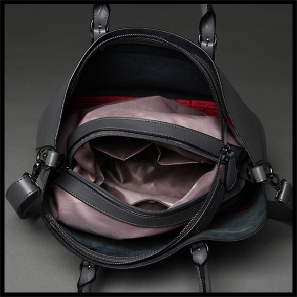 NEW Toulouse Tote Crossbody - Picture 7 of 8